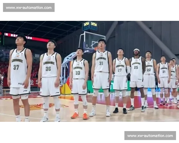 爆冷比赛引发全网热议黑马逆袭改写赛场格局传奇之夜诞生历史瞬间